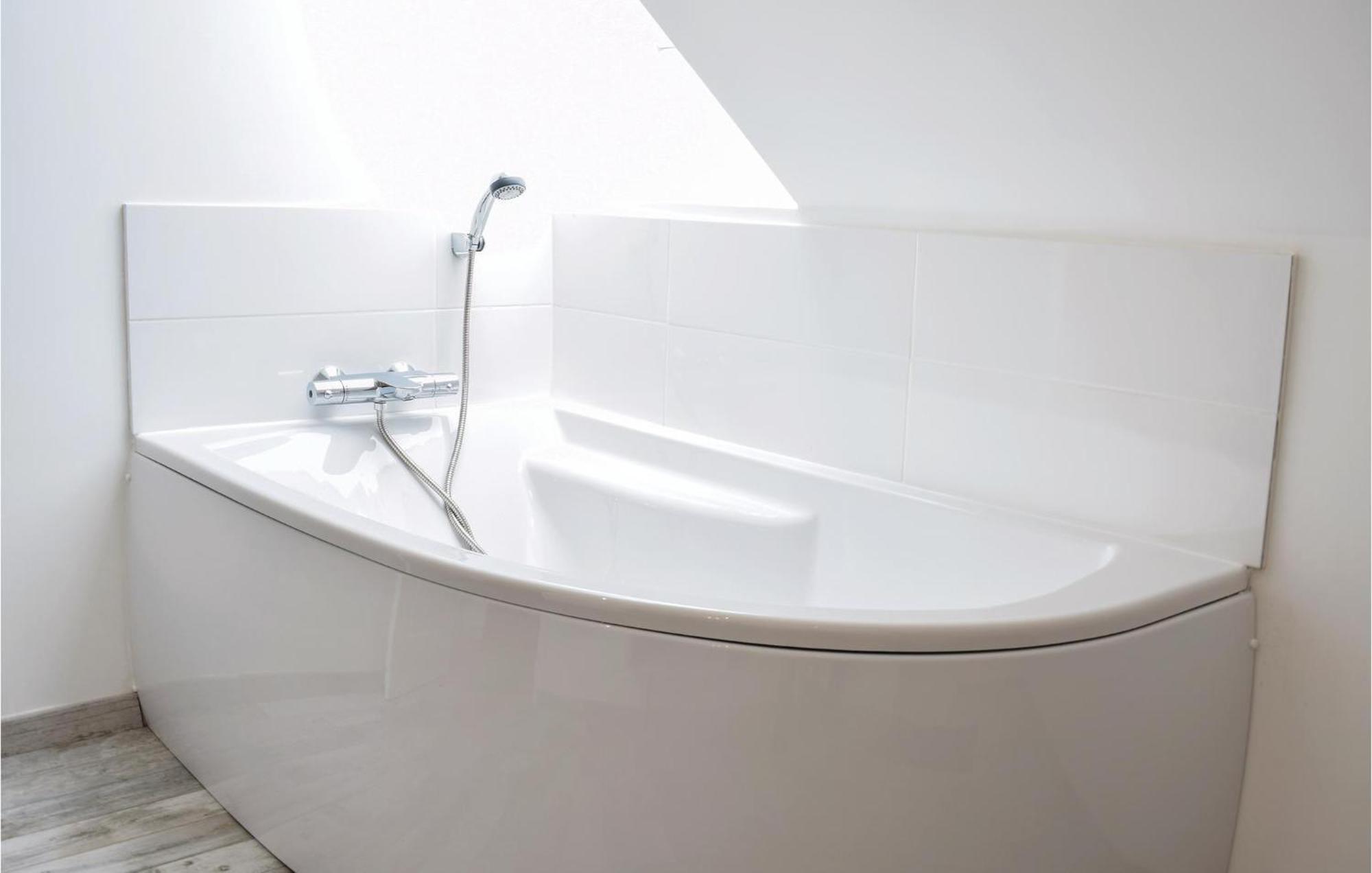 Amazing Home In Saint-Germain-Sur-Ay With Wifi Exterior foto
