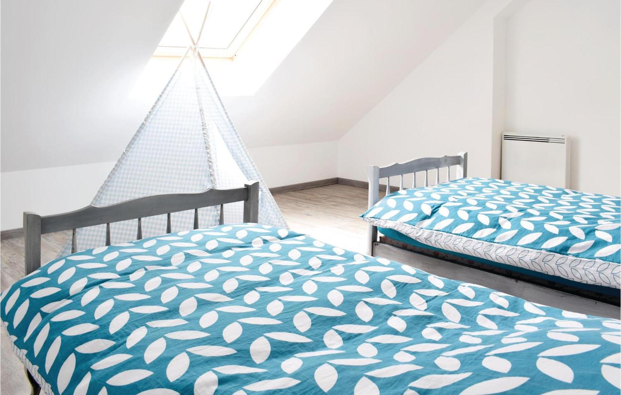 Amazing Home In Saint-Germain-Sur-Ay With Wifi Exterior foto